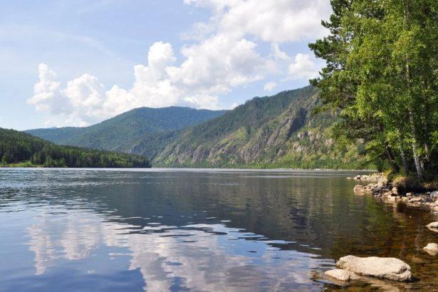 Top 17 South West Lakes in England - A Journey Through Tranquility and Beauty