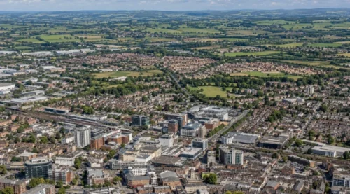 Swindon population and borough boundaries