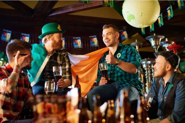 Best Pubs in Salcombe - Top 6 (Map Included)