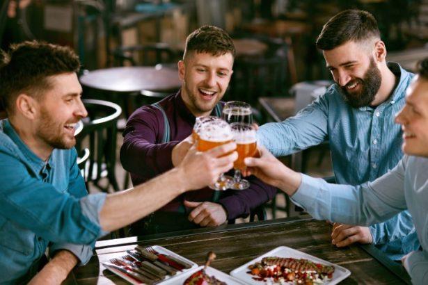 Best Pubs in Taunton - Top 14 (Maps Included)