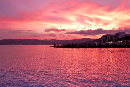 Where is Hot in September