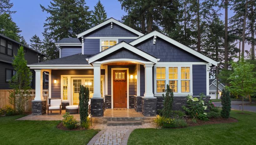 What Do the Experts Think Will Happen to House Prices in 2024