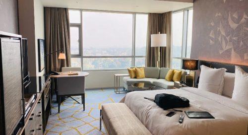 White Hart Hotel & Apartments