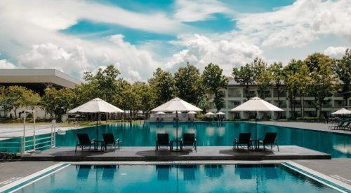 Macdonald New Blossoms Hotel