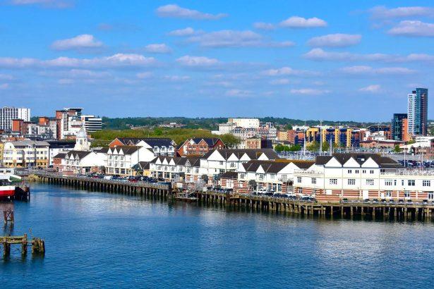 is southampton south east or west